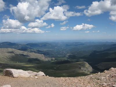Uitzicht vanaf Mount Evans kijkend richting Denver